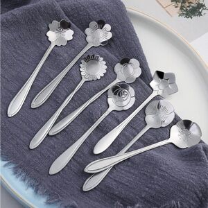 Set of 8 Silverware Flower Heart Stainless Steel Spoons, 8 Piece Flower Spoons